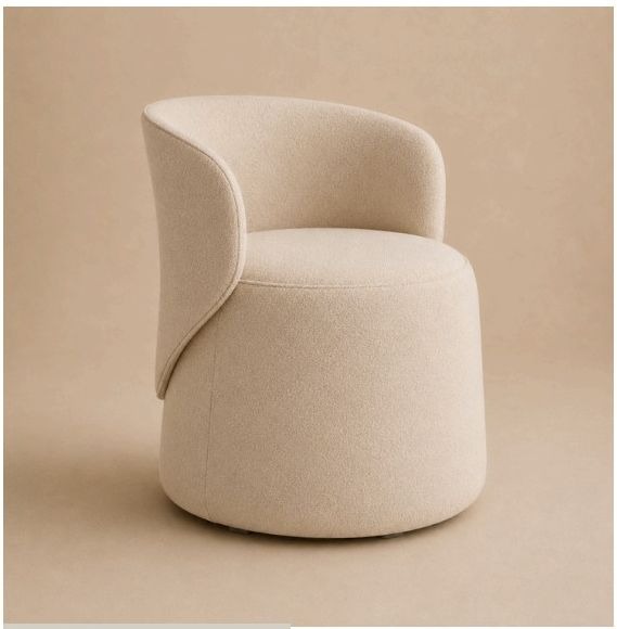 ALIA armchair by Nuri's Glam