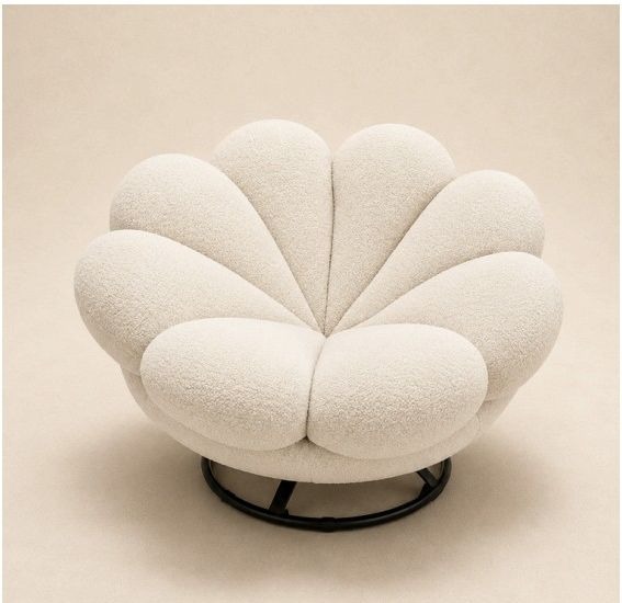 PERLA armchair by Nuri's Glam
