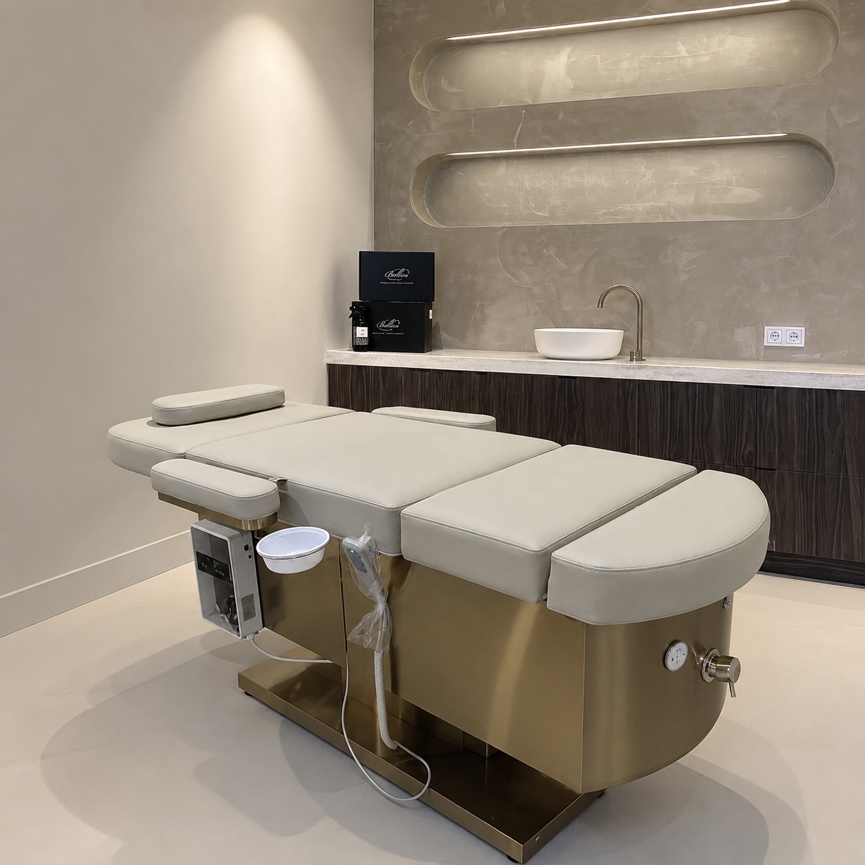 MODENA 3-in-1 Spa Chair reclined for facial treatment