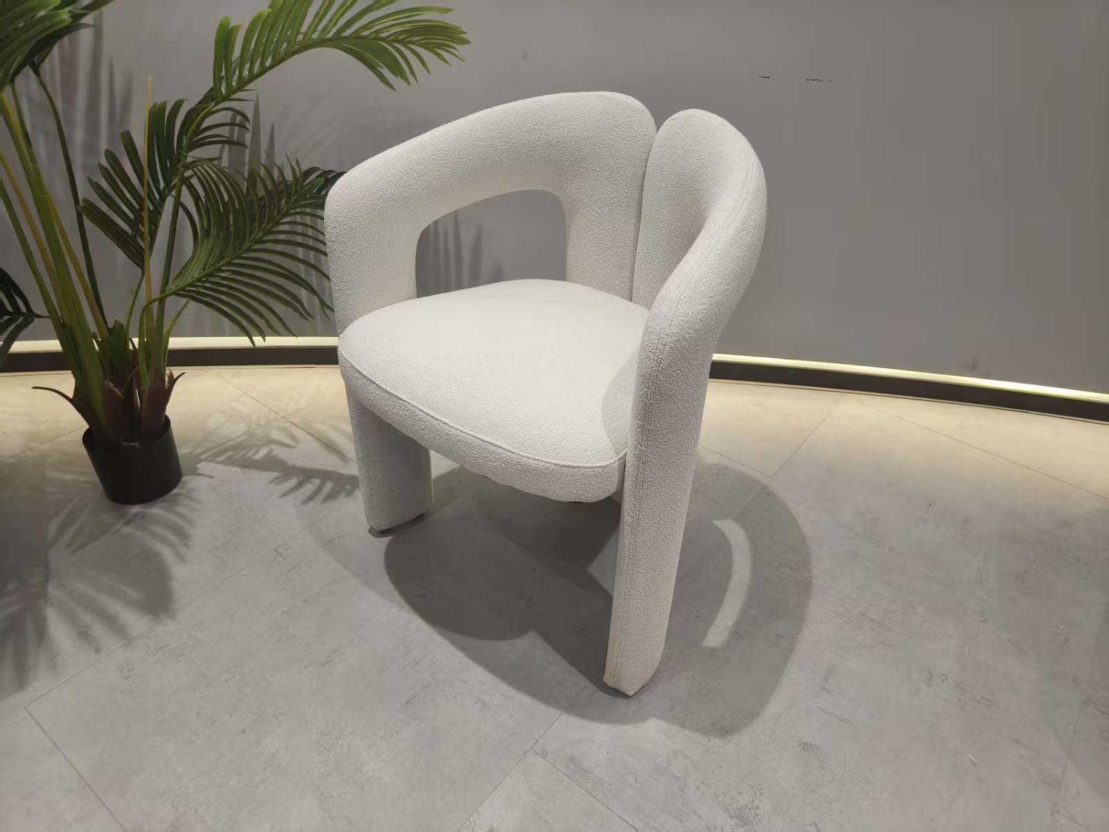 Modern Curves — Elegant Seating Collection
