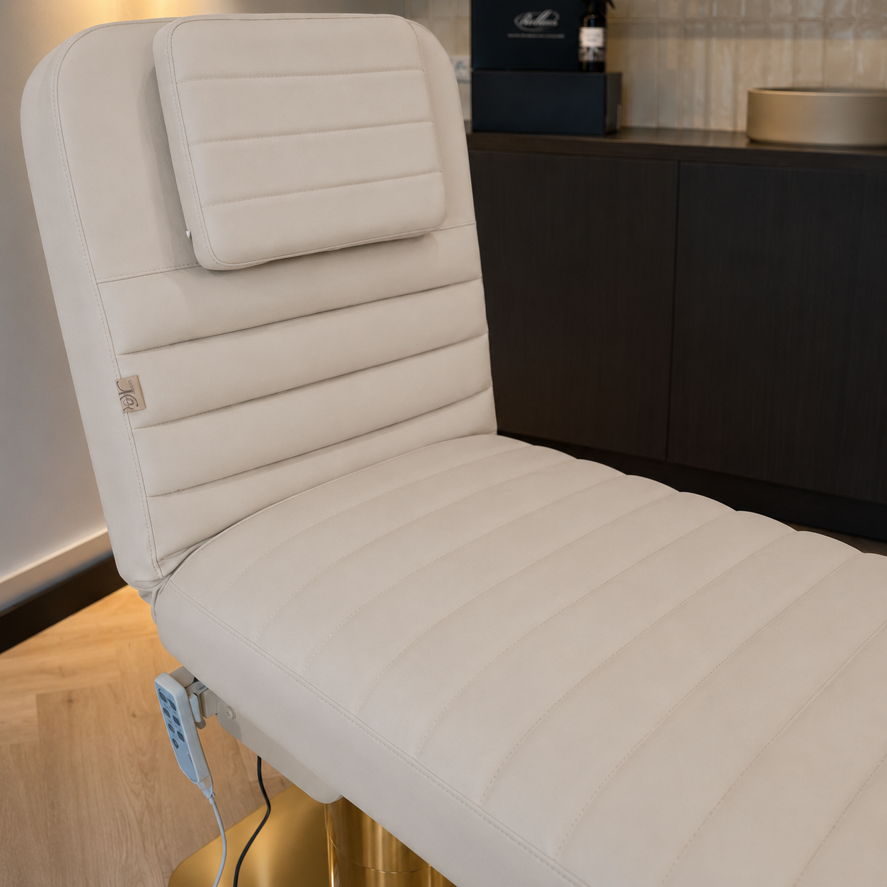 Civita Electric Bed | Customisable Spa Bed with Remote and Pedal Control